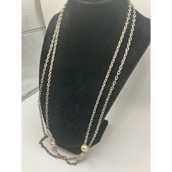 Vintage Long Faux Pearls & Filigree Silver-Tone Charms 25.5" Chain Necklace! - Picture 4 of 8